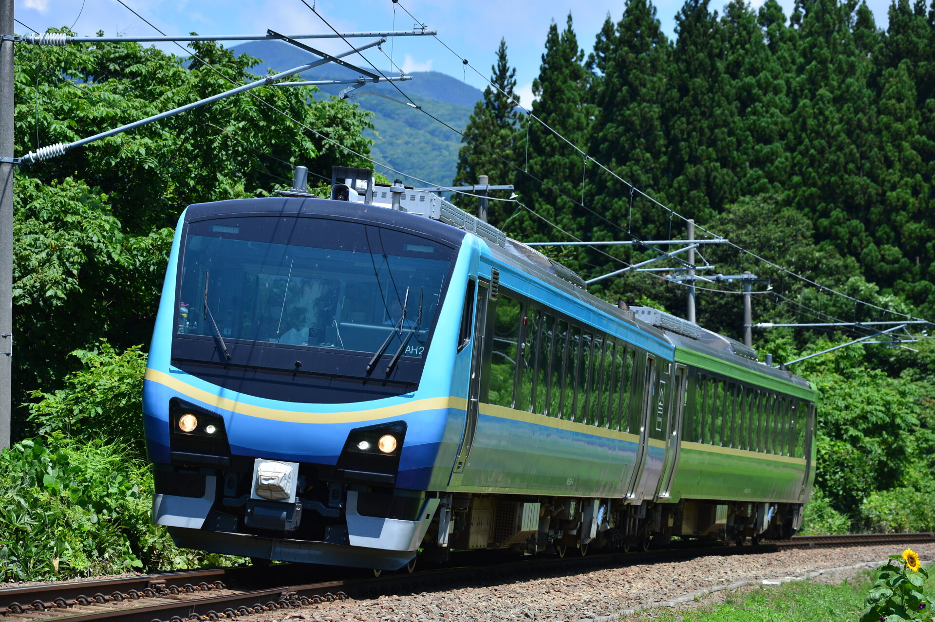 磐越西線で「あいづ SATONO」を運転します｜しあわせの風ふくしま 